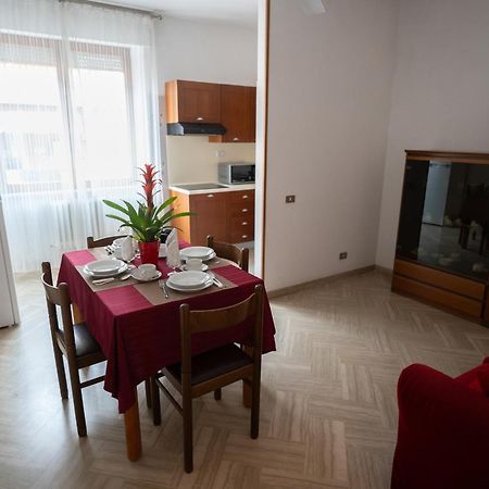 Residence Europa Alba Adriatica Esterno foto
