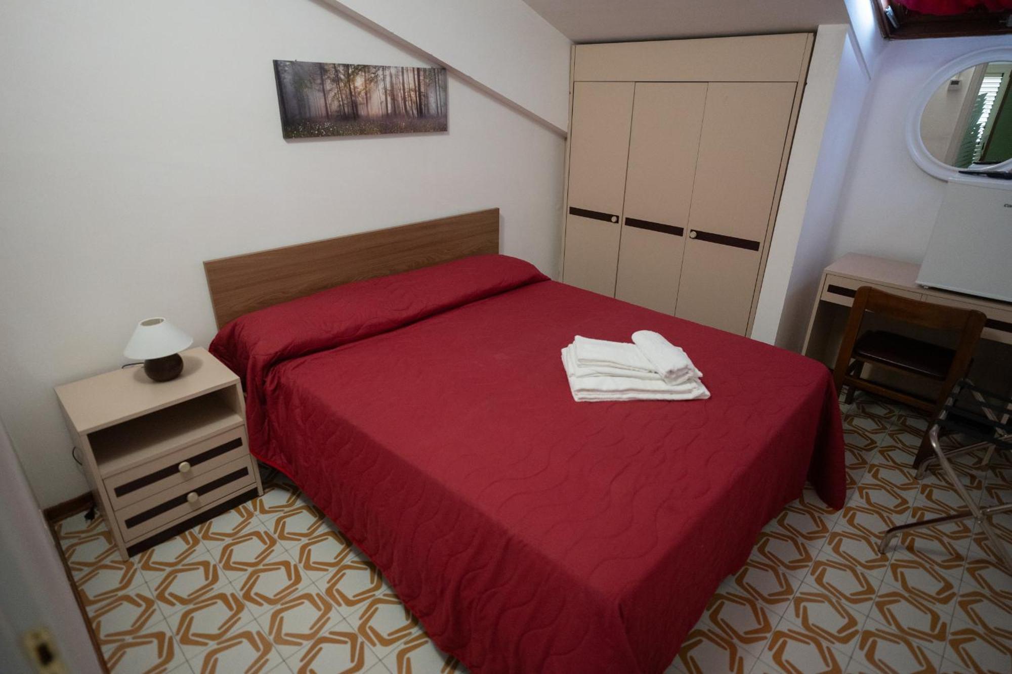 Residence Europa Alba Adriatica Esterno foto