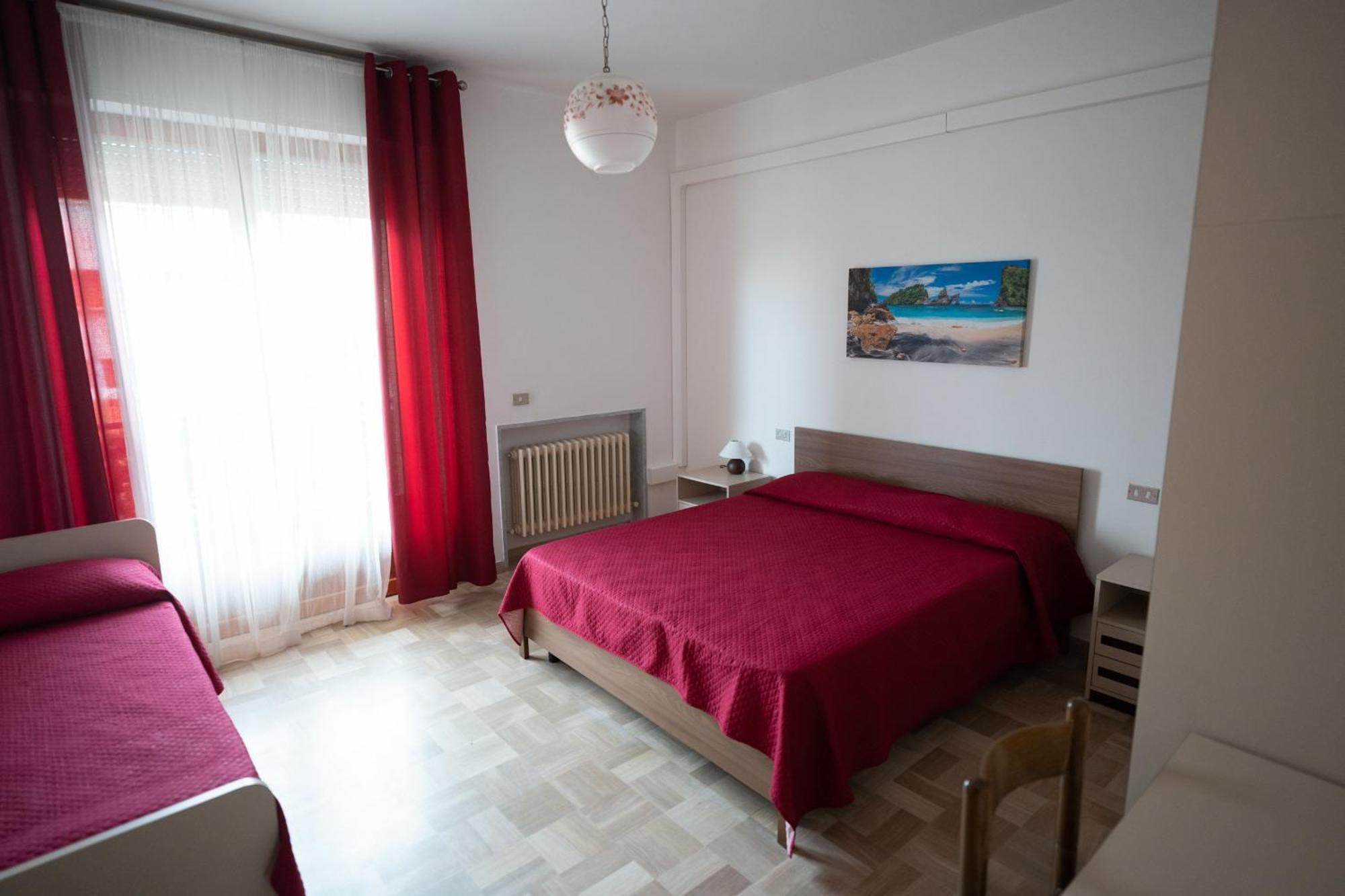 Residence Europa Alba Adriatica Esterno foto