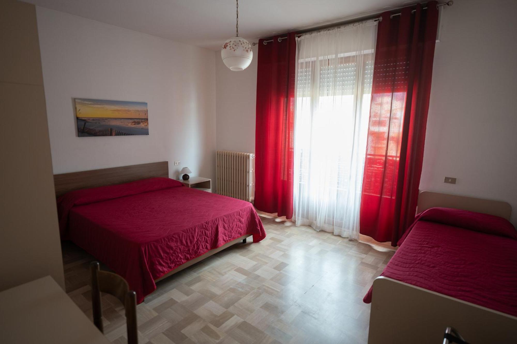 Residence Europa Alba Adriatica Esterno foto